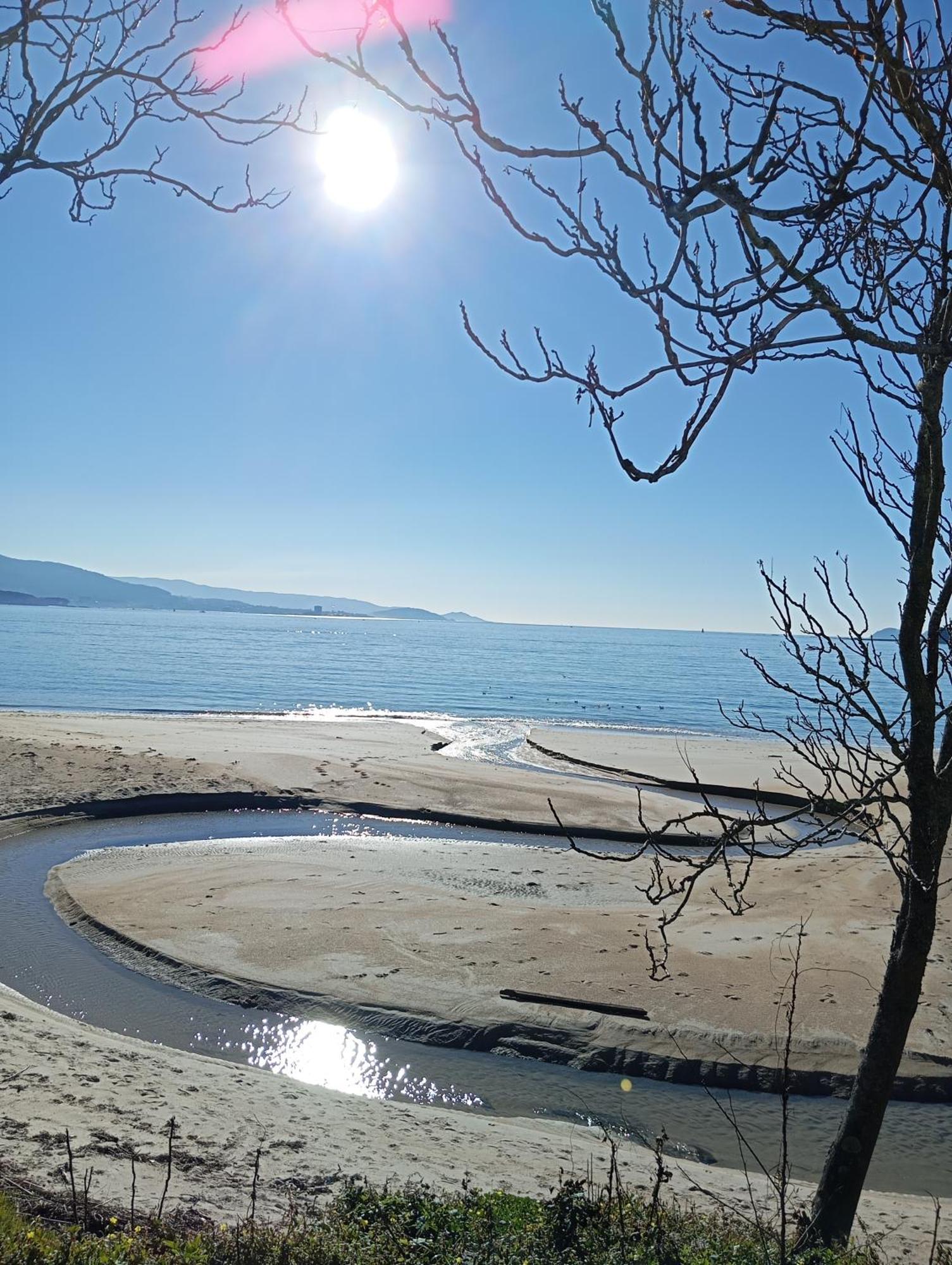 Atico Maravilloso En Cangas , Vigo Luaran gambar